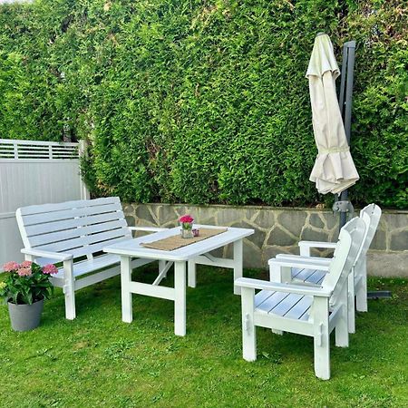Down Town Apartment With Outside Area In Villa Kristiansand Extérieur photo